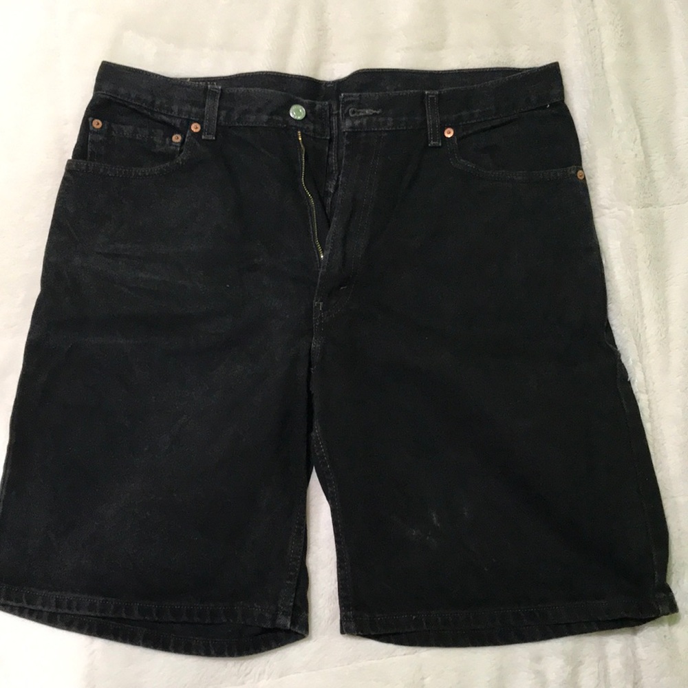 Levi black Jean shorts